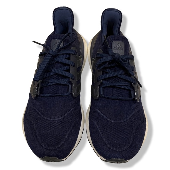 Adidas Ultraboost 22 - Picture 5 of 8